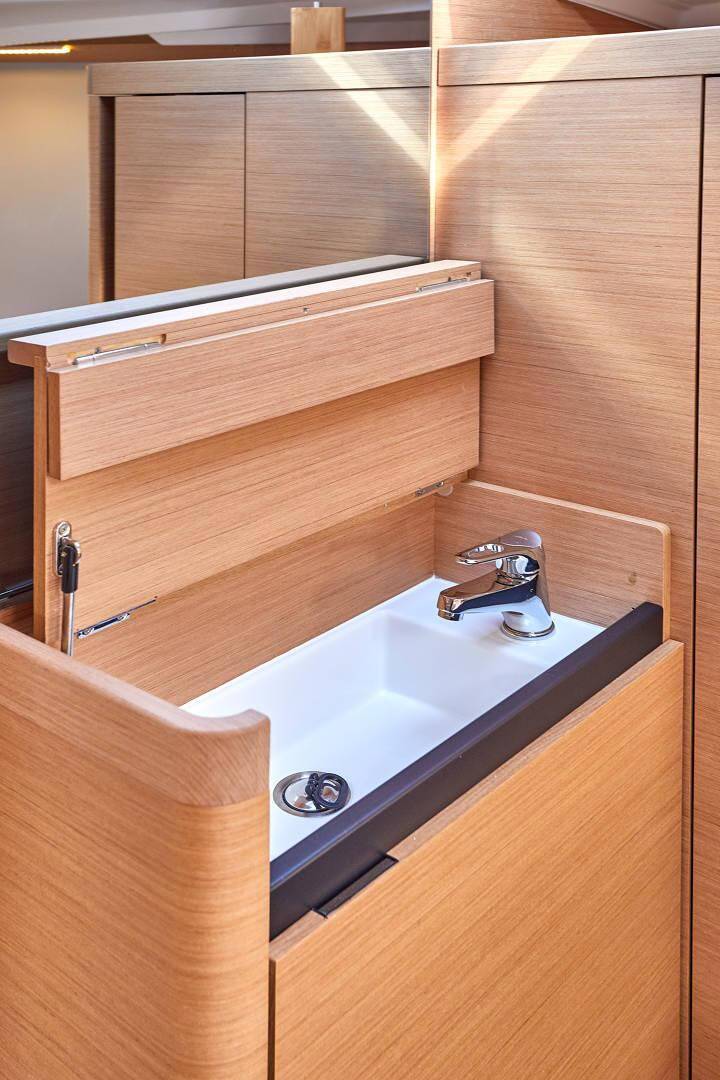 Sun Odyssey 410 Bona Res