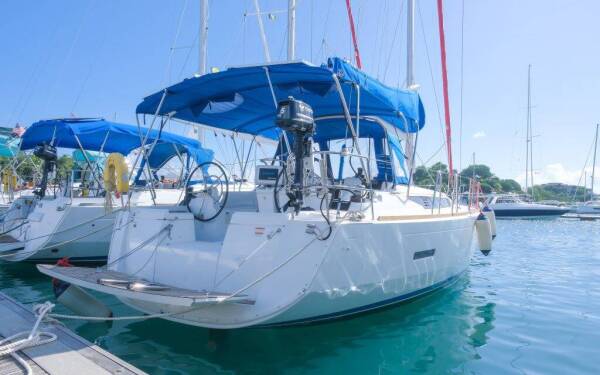 Sun Odyssey 419 Makin Memories