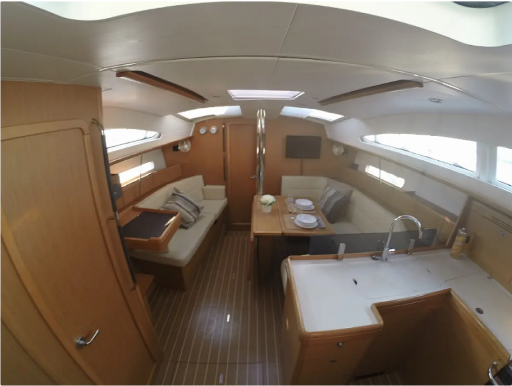 Sun Odyssey 42 DS Sweet Alis