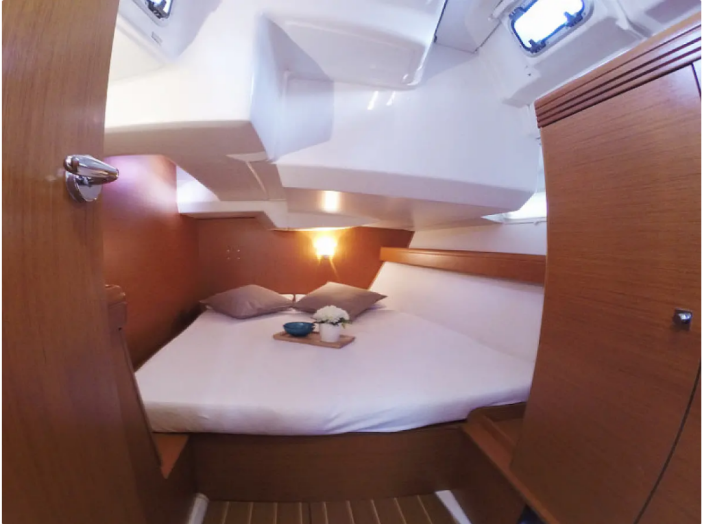 Sun Odyssey 42 DS Sweet Alis