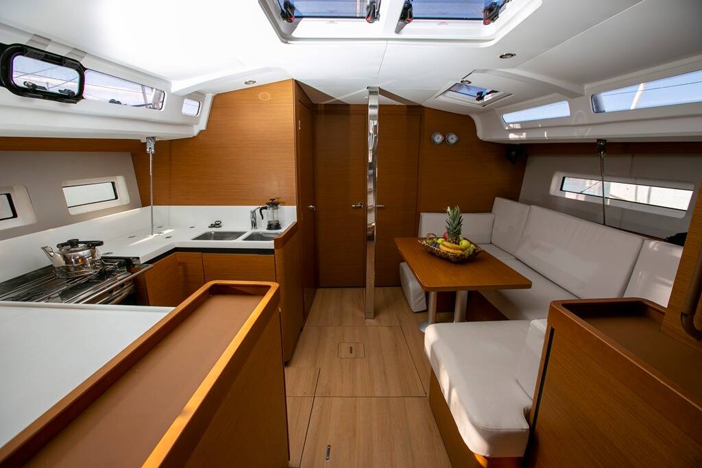 Sun Odyssey 440 Homesick George
