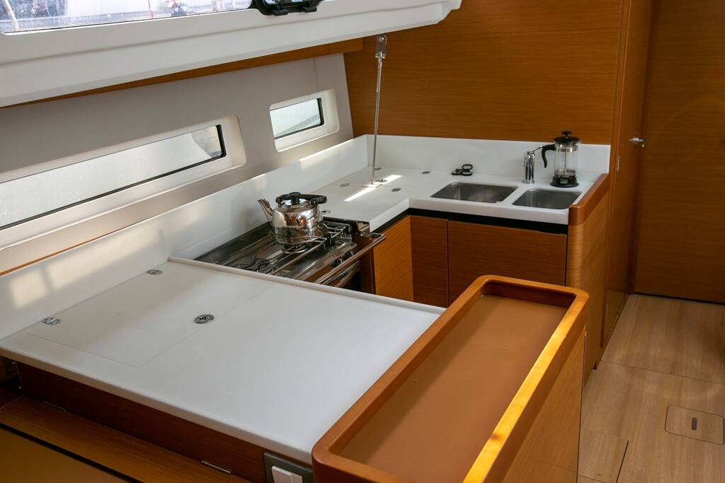 Sun Odyssey 440 Homesick George