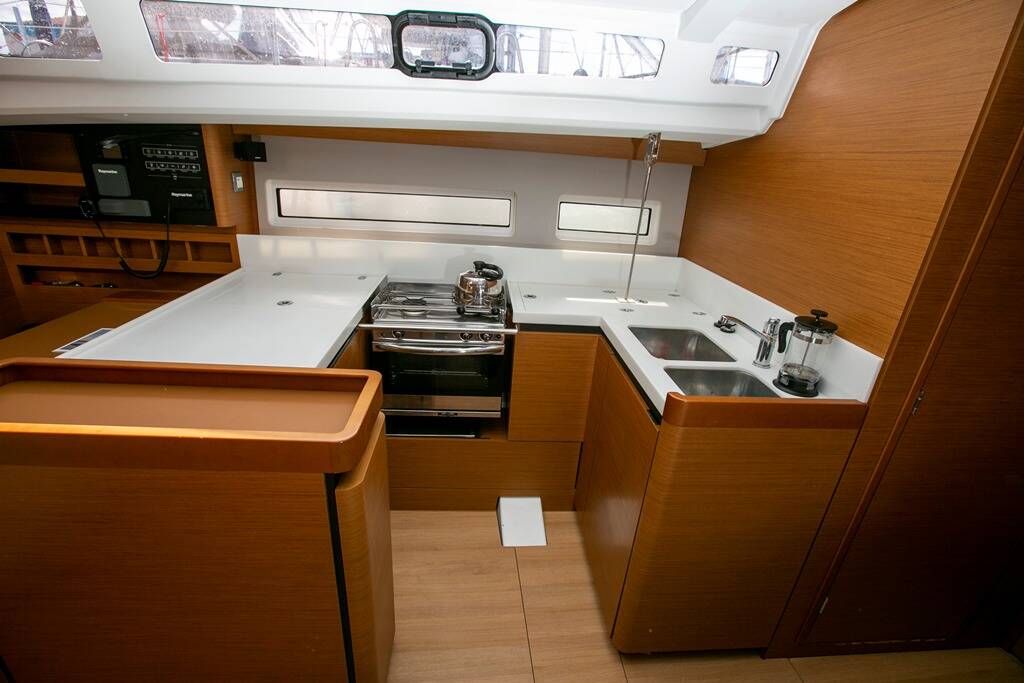 Sun Odyssey 440 Homesick George