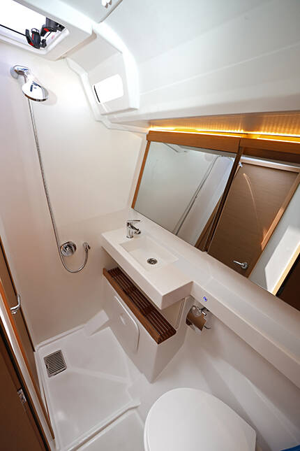 Sun Odyssey 440 Pullan