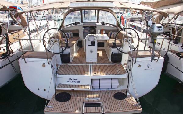 Sun Odyssey 440 Crane