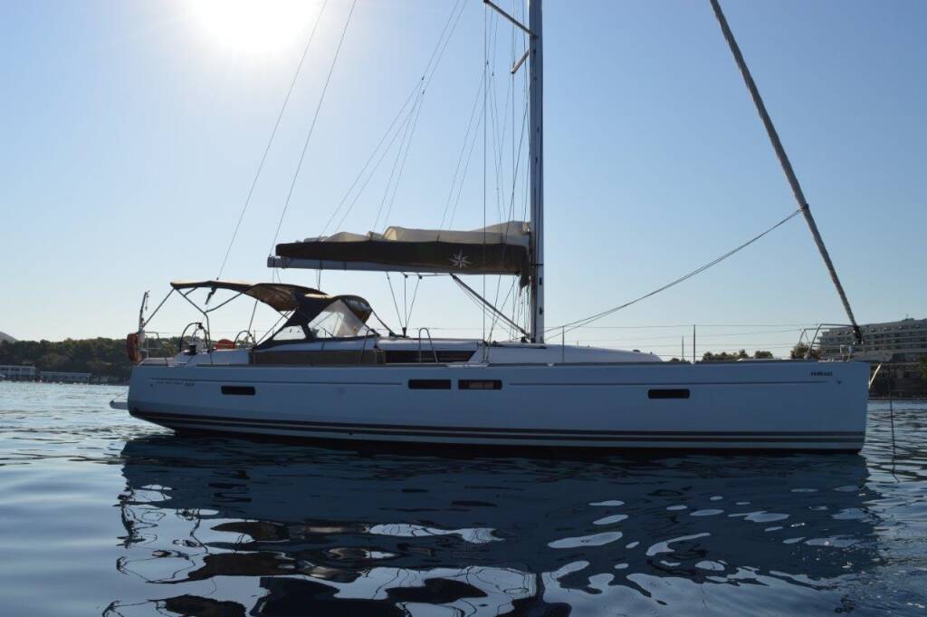 Sun Odyssey 469 Eva