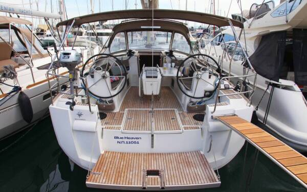 Sun Odyssey 469 Blue Heaven