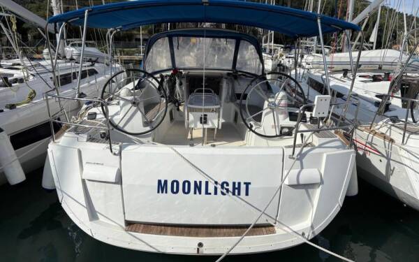 Sun Odyssey 479 Moonlight