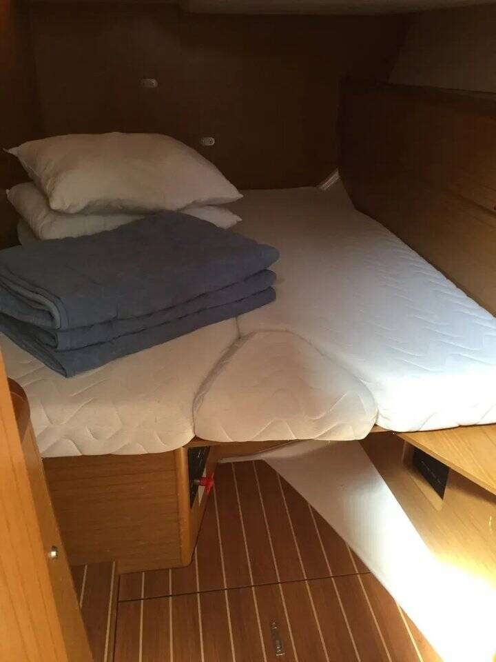 Sun Odyssey 50 DS Forus