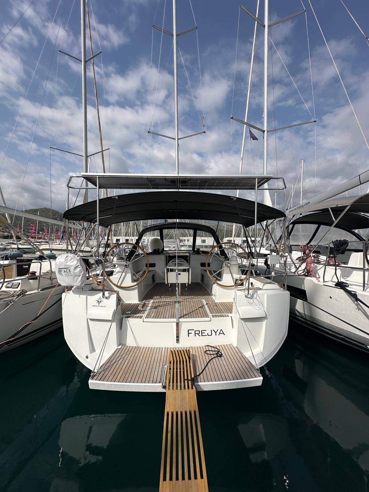 Sun Odyssey 519 Freyja